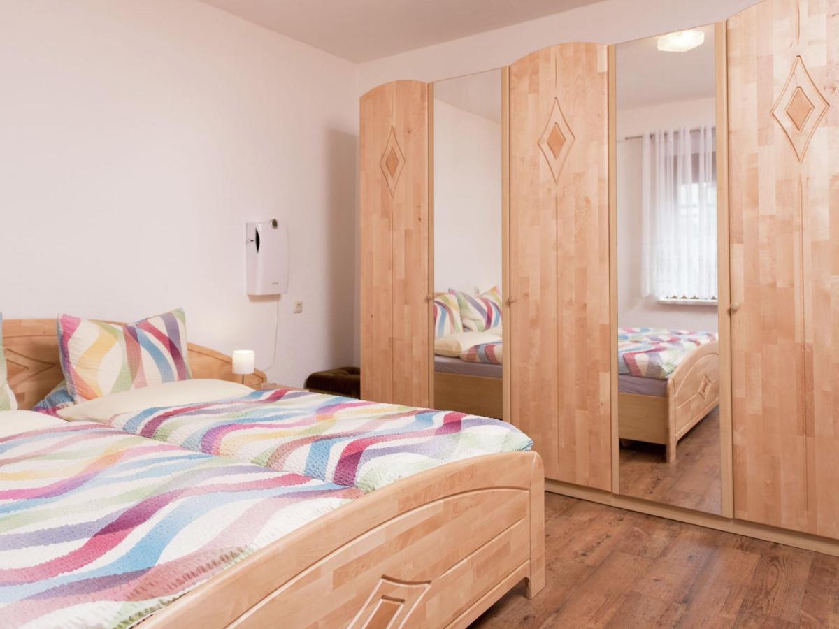 Cozy Apartment In Ore Mountains With Balcony Breitenbrunn  Exterior foto