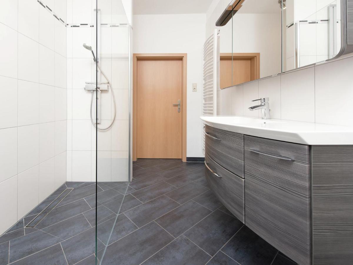 Cozy Apartment In Ore Mountains With Balcony Breitenbrunn  Exterior foto