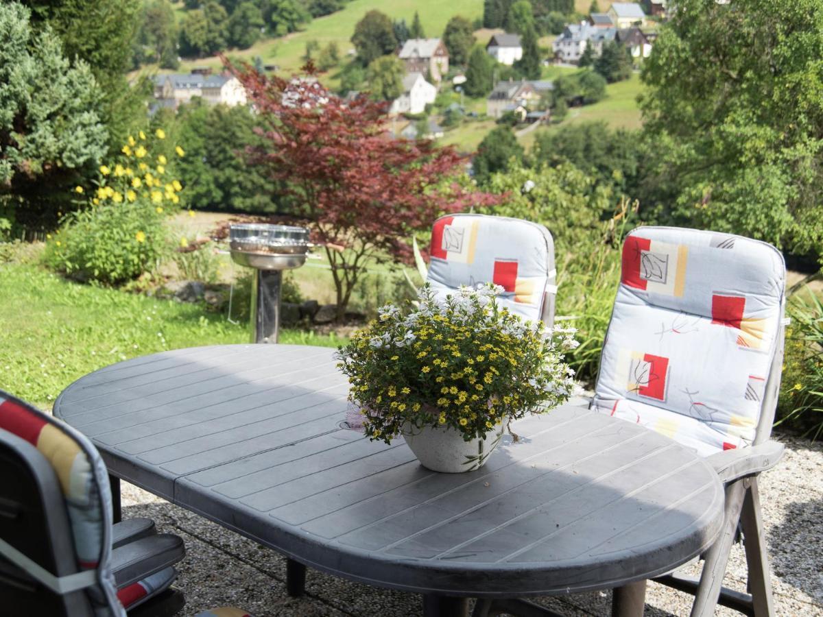 Cozy Apartment In Ore Mountains With Balcony Breitenbrunn  Exterior foto